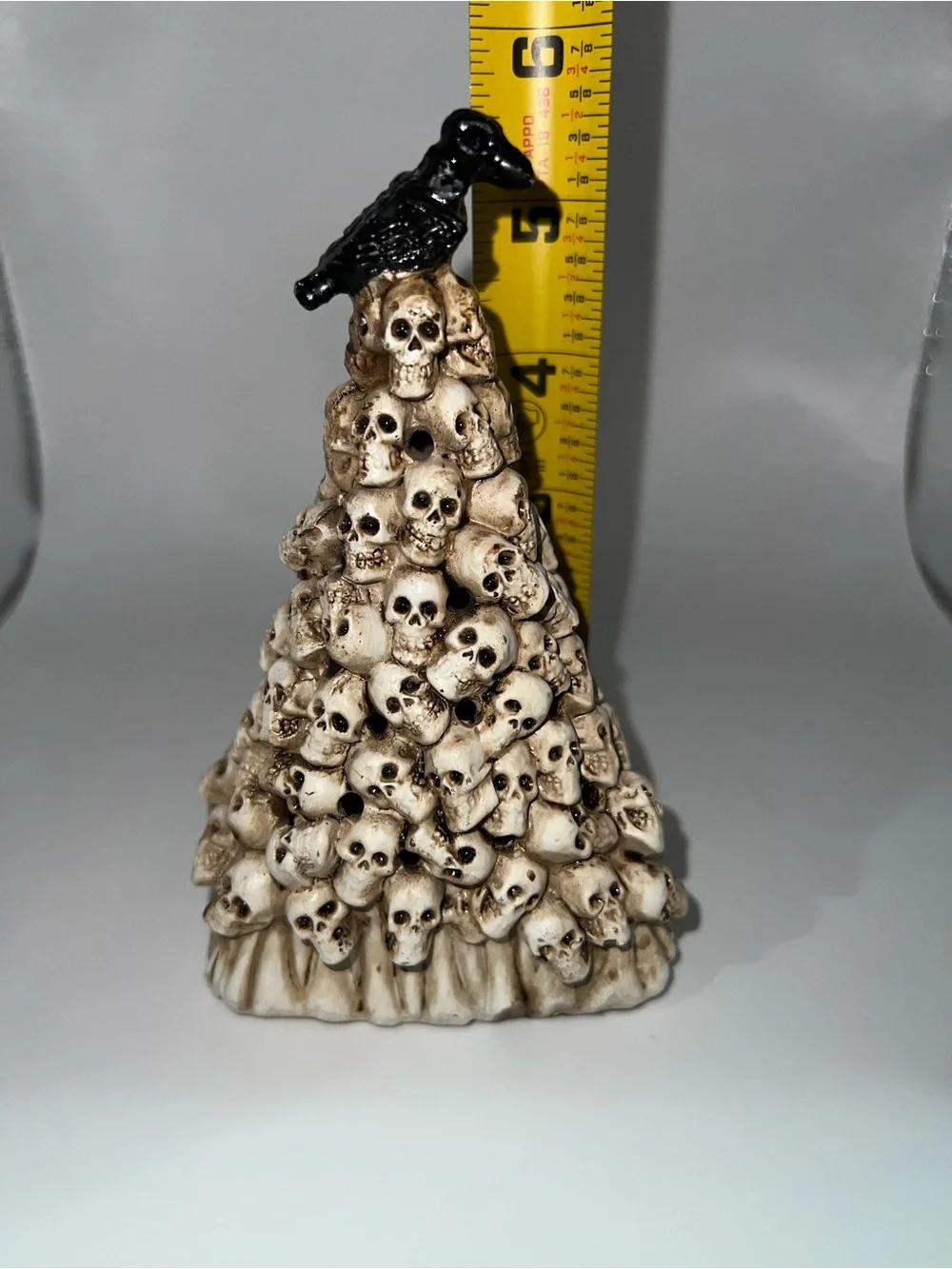Decorative skull tree